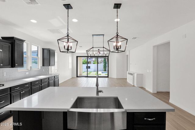 4346 S SYNAPSE Drive, Mesa, AZ 85212