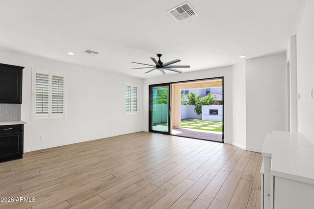 4346 S SYNAPSE Drive, Mesa, AZ 85212