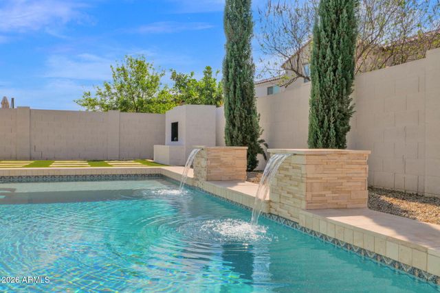 4346 S SYNAPSE Drive, Mesa, AZ 85212