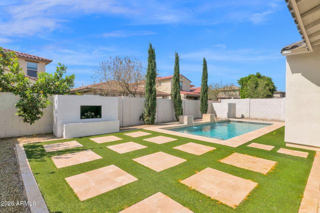 4346 S SYNAPSE Drive, Mesa, AZ 85212