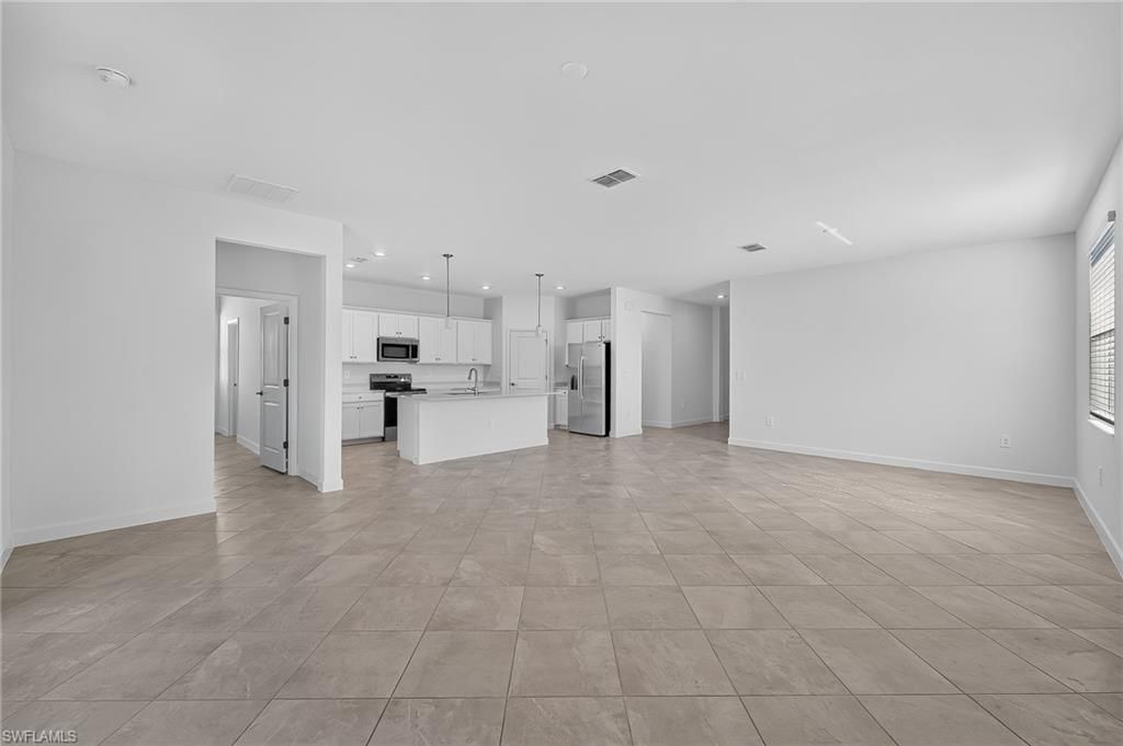 20327 Copperhead DR, LEHIGH ACRES, FL 33936 — photo 5