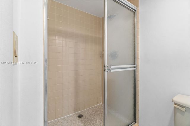 3650 Whitehall Dr 305, West Palm Beach, FL 33401