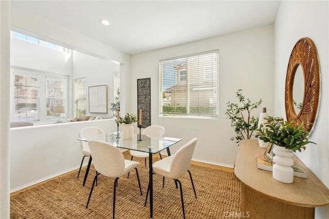 24150 View Pointe, Valencia, CA 91355