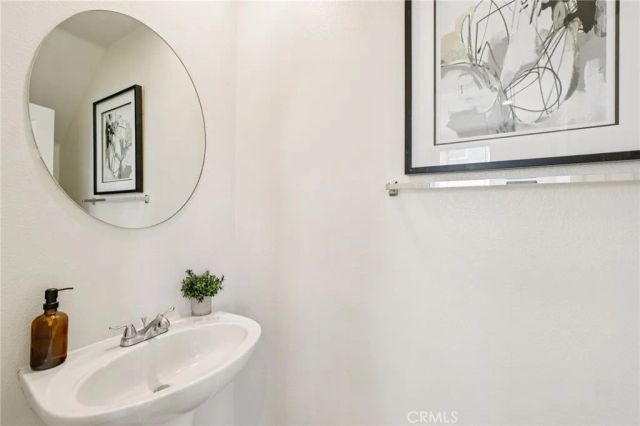 24150 View Pointe, Valencia, CA 91355