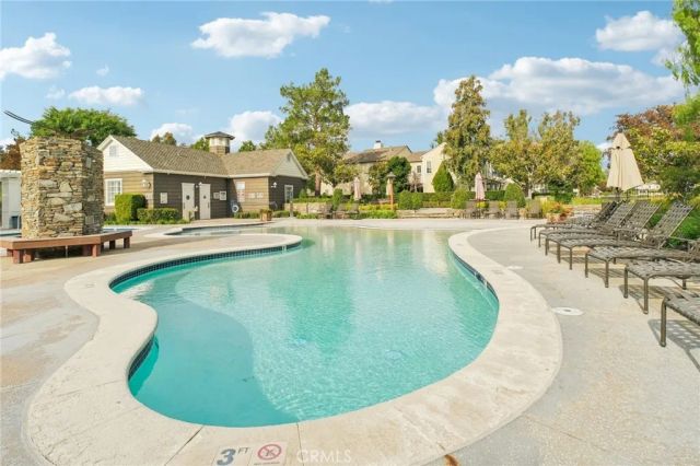 24150 View Pointe, Valencia, CA 91355