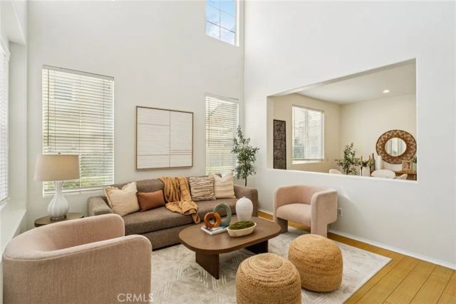 24150 View Pointe, Valencia, CA 91355