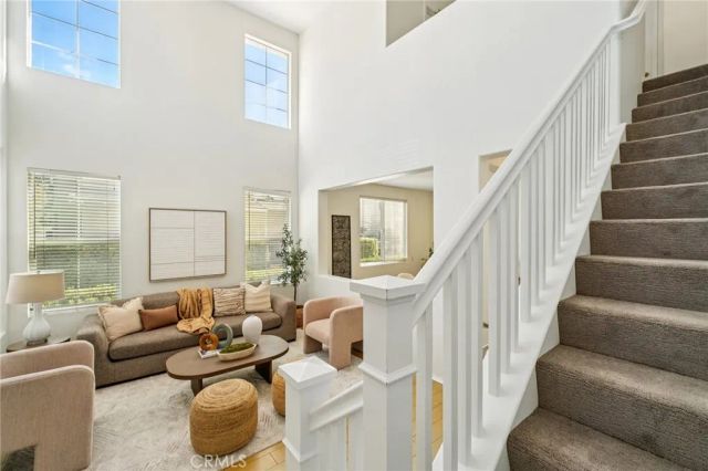 24150 View Pointe, Valencia, CA 91355