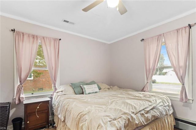 38 Saint Albans DR, Hampton, VA 23669