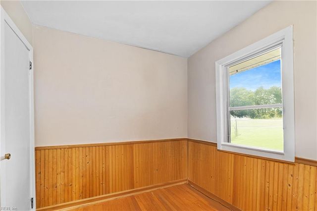 38 Saint Albans DR, Hampton, VA 23669