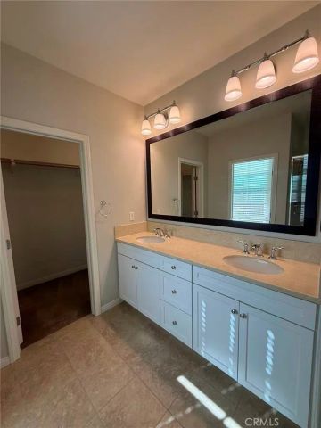 78 Kempton, Irvine, CA 92620
