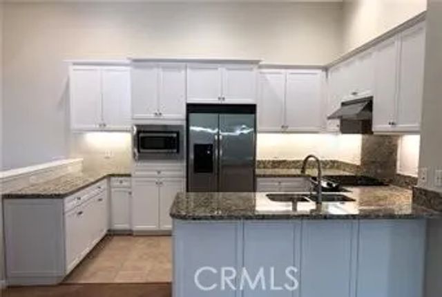 78 Kempton, Irvine, CA 92620