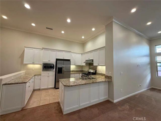 78 Kempton, Irvine, CA 92620