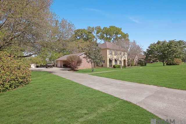 12019 Indigo Dr, St Francisville, LA 70775