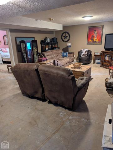 3002 Wood Street, Jonesboro, AR 72404