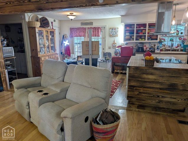 3002 Wood Street, Jonesboro, AR 72404
