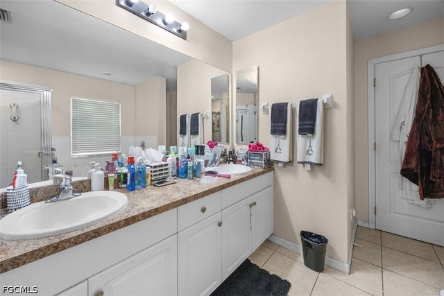 1900 Xelda AVE N, Lehigh Acres, FL 33971