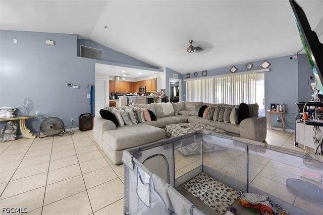 1900 Xelda AVE N, Lehigh Acres, FL 33971