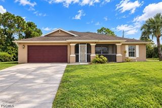 1900 Xelda AVE N, Lehigh Acres, FL 33971