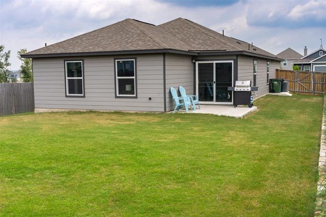 308 McLintock RD, Jarrell, TX 76537