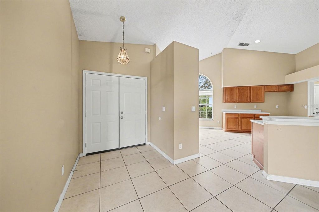 Image 2 of property listing at 2238 HOLLY RIDGE DRIVE, Ocoee, FL 34761