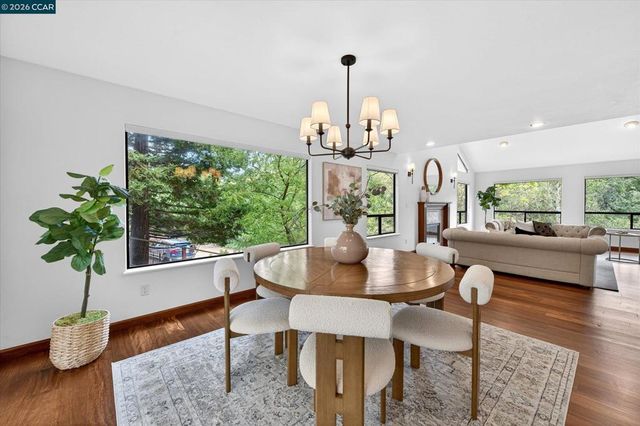 58 Saddle Rd., Walnut Creek, CA 94595