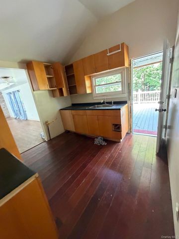 372 Lt Brender Hwy, Ferndale, NY 12734