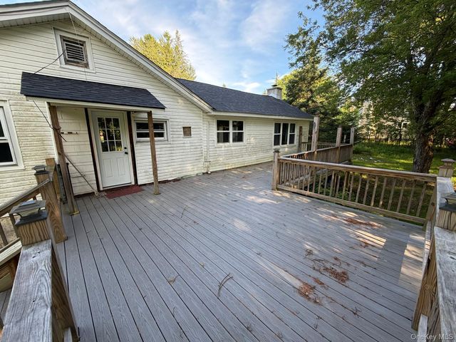 372 Lt Brender Hwy, Ferndale, NY 12734