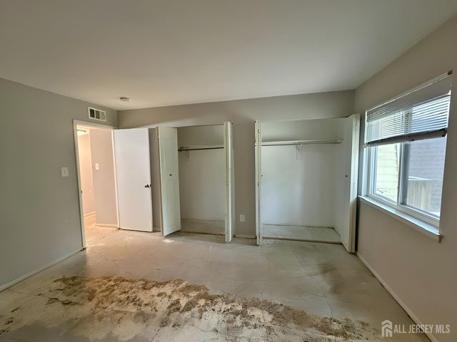 316 Meadow Woods Lane, Lawrence, NJ 08648