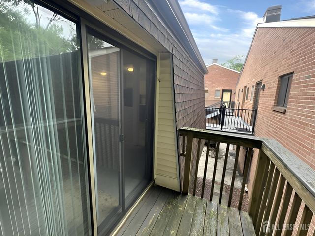 316 Meadow Woods Lane, Lawrence, NJ 08648