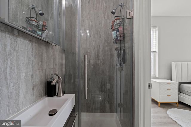 4928 FLORENCE AVE, Philadelphia, PA 19143