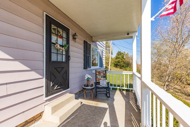 1923 Poplar Ridge Road, Melbourne, KY 41059