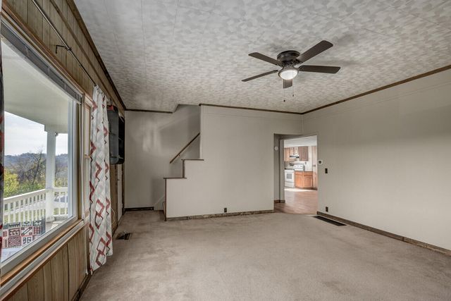 1923 Poplar Ridge Road, Melbourne, KY 41059