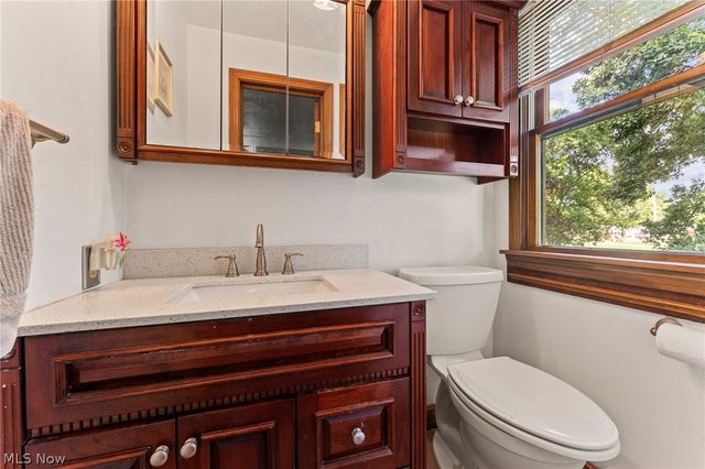 7814 Indian Trail, Poland, OH 44514