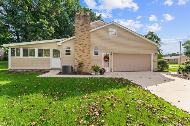 7814 Indian Trail, Poland, OH 44514