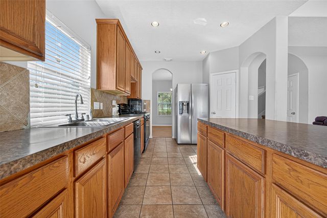 3002 Rusty Bridge Court, Spring, TX 77386