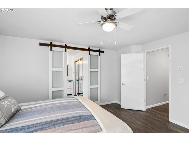 7345 B St, Springfield, OR 97478