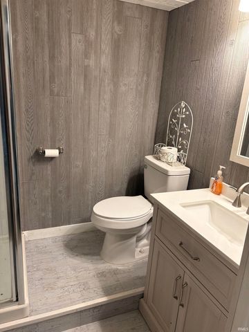 7289 N Old State Road 37, Bloomington, IN 47408