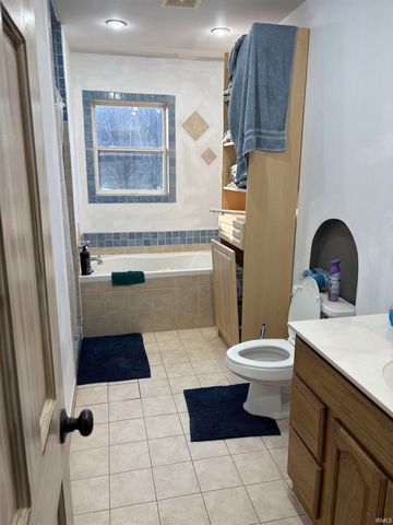 7289 N Old State Road 37, Bloomington, IN 47408