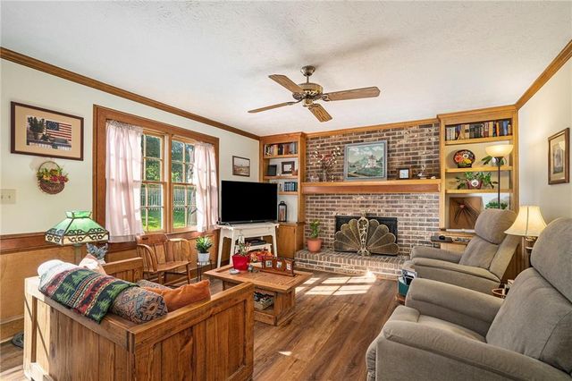 2260 Deer Oaks Trail, Lawrenceville, GA 30044