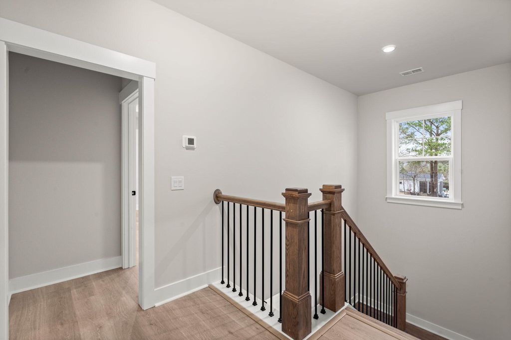 Image 31 of property listing at 1289 Hamlin Road, Mount Pleasant, SC 29466