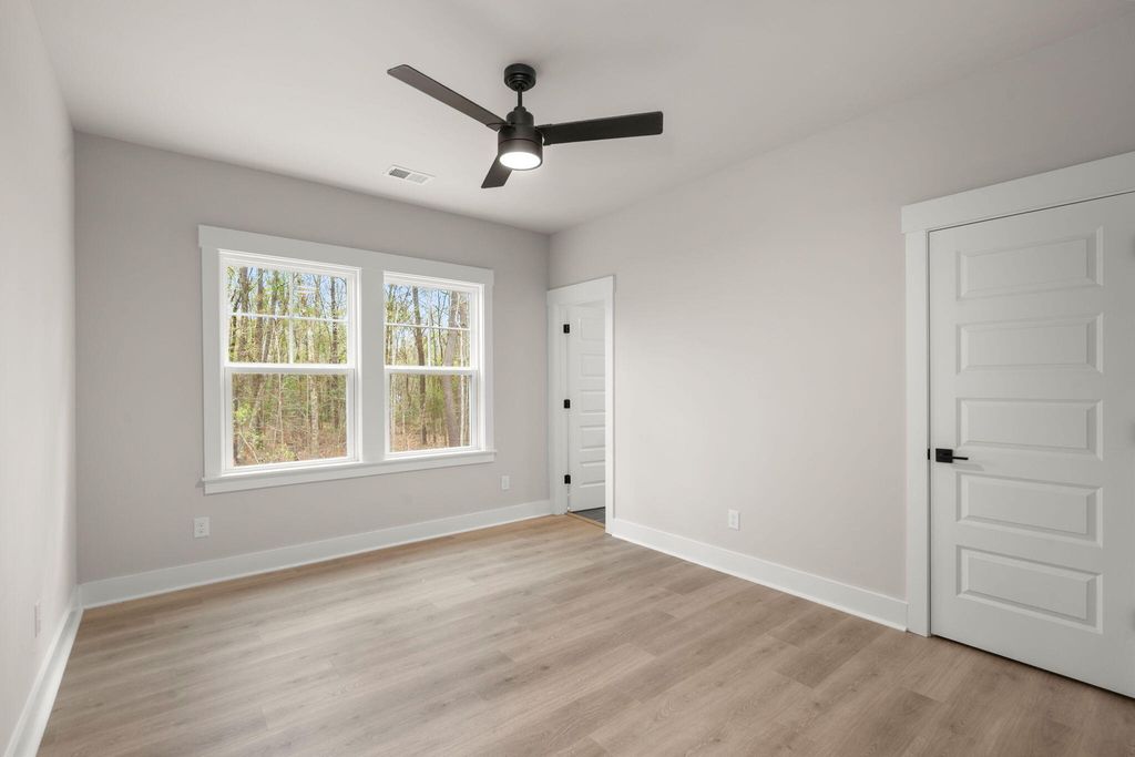 Image 43 of property listing at 1289 Hamlin Road, Mount Pleasant, SC 29466