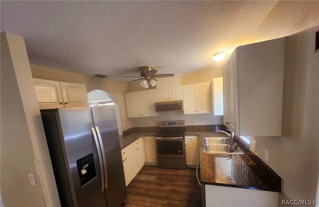 835 N Rembrandt Way, Inverness, FL 34453