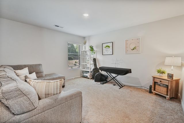 951 Equine Drive, Roebuck, SC 29376