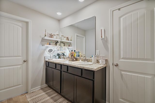 951 Equine Drive, Roebuck, SC 29376