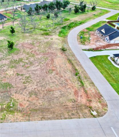 100 Hazlewood Court, Granbury, TX 76049
