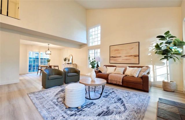 24961 Ravenswood, Lake Forest, CA 92630