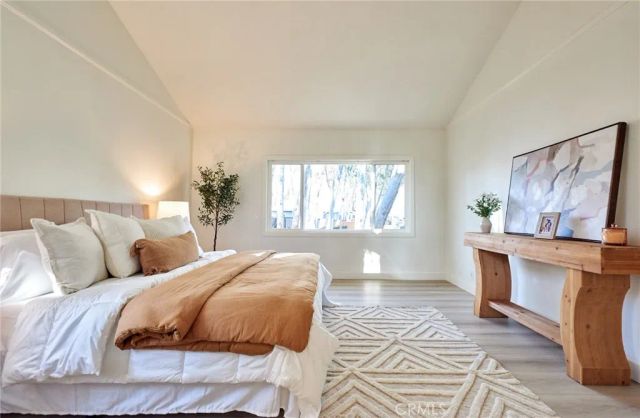 24961 Ravenswood, Lake Forest, CA 92630