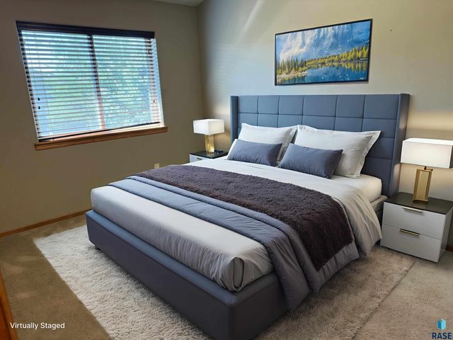 3509 W Hughes Pl Place, Sioux Falls, SD 57108