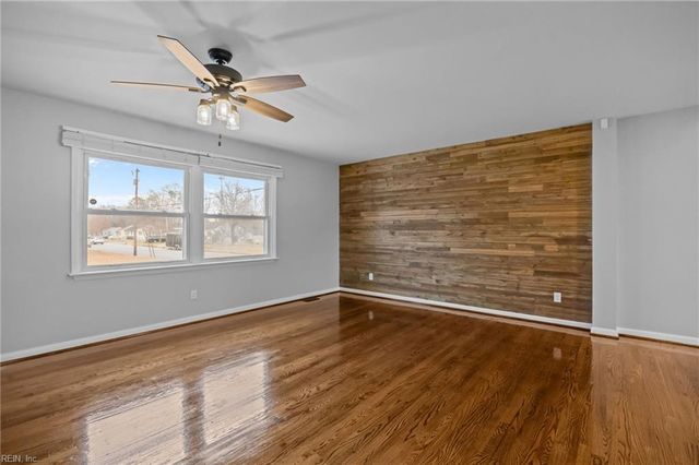 101 Yorkshire TER, Hampton, VA 23666