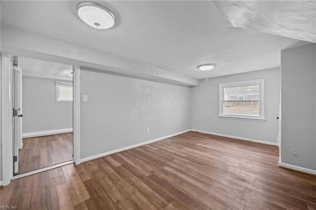 101 Yorkshire TER, Hampton, VA 23666